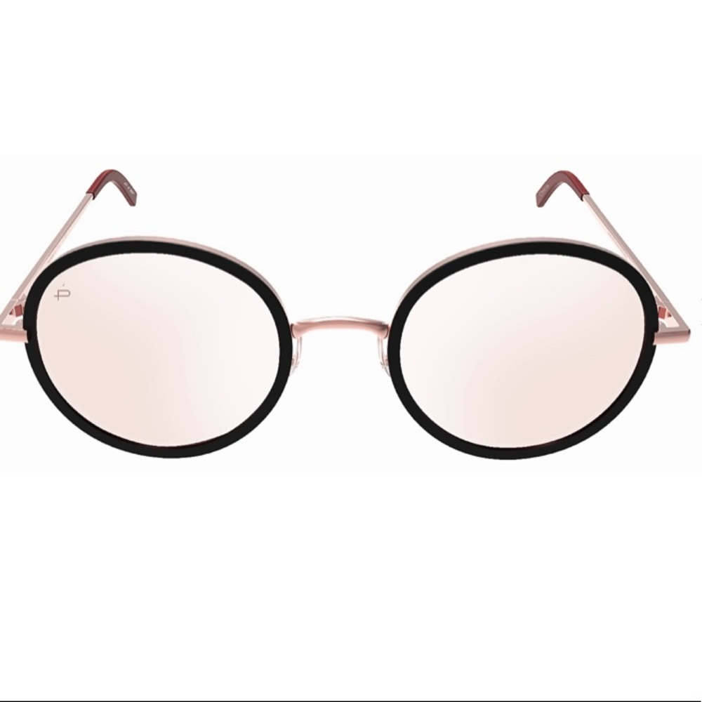 Privé Revaux Madelaine Petsch Sunglasses - Street